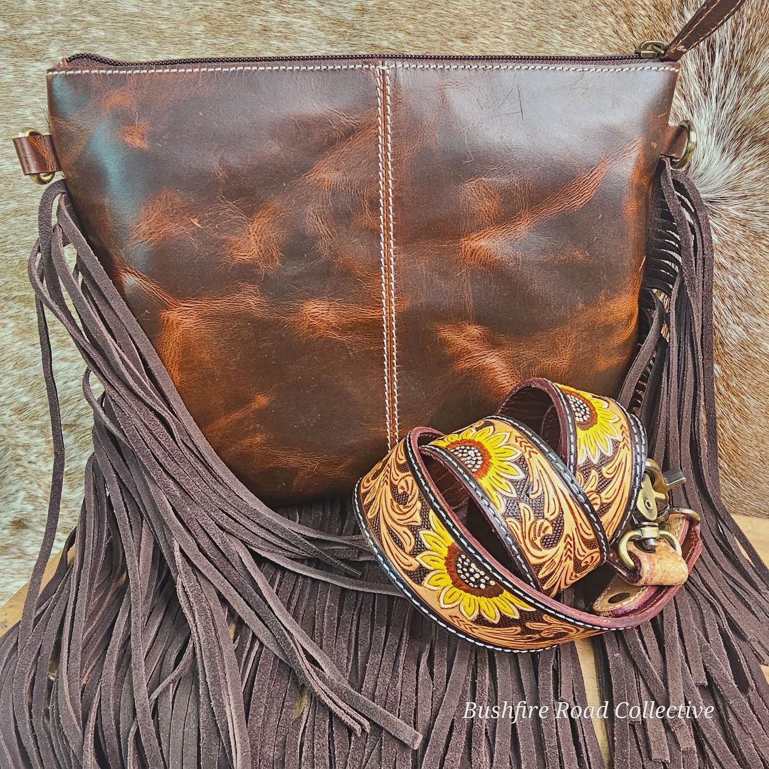 Bushfire Road Sunflower Bloom Shoulder Bag