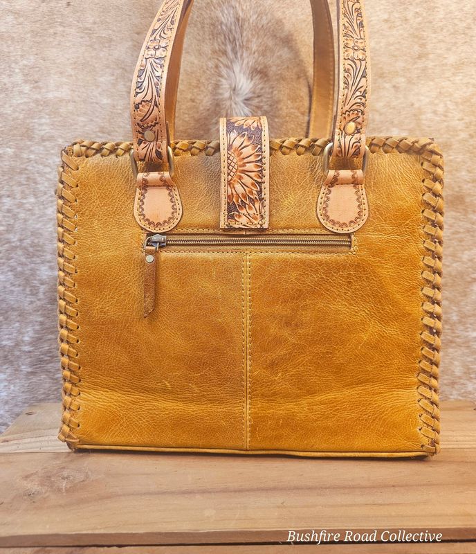 Bushfire Road Rodea Tan Tote Bag