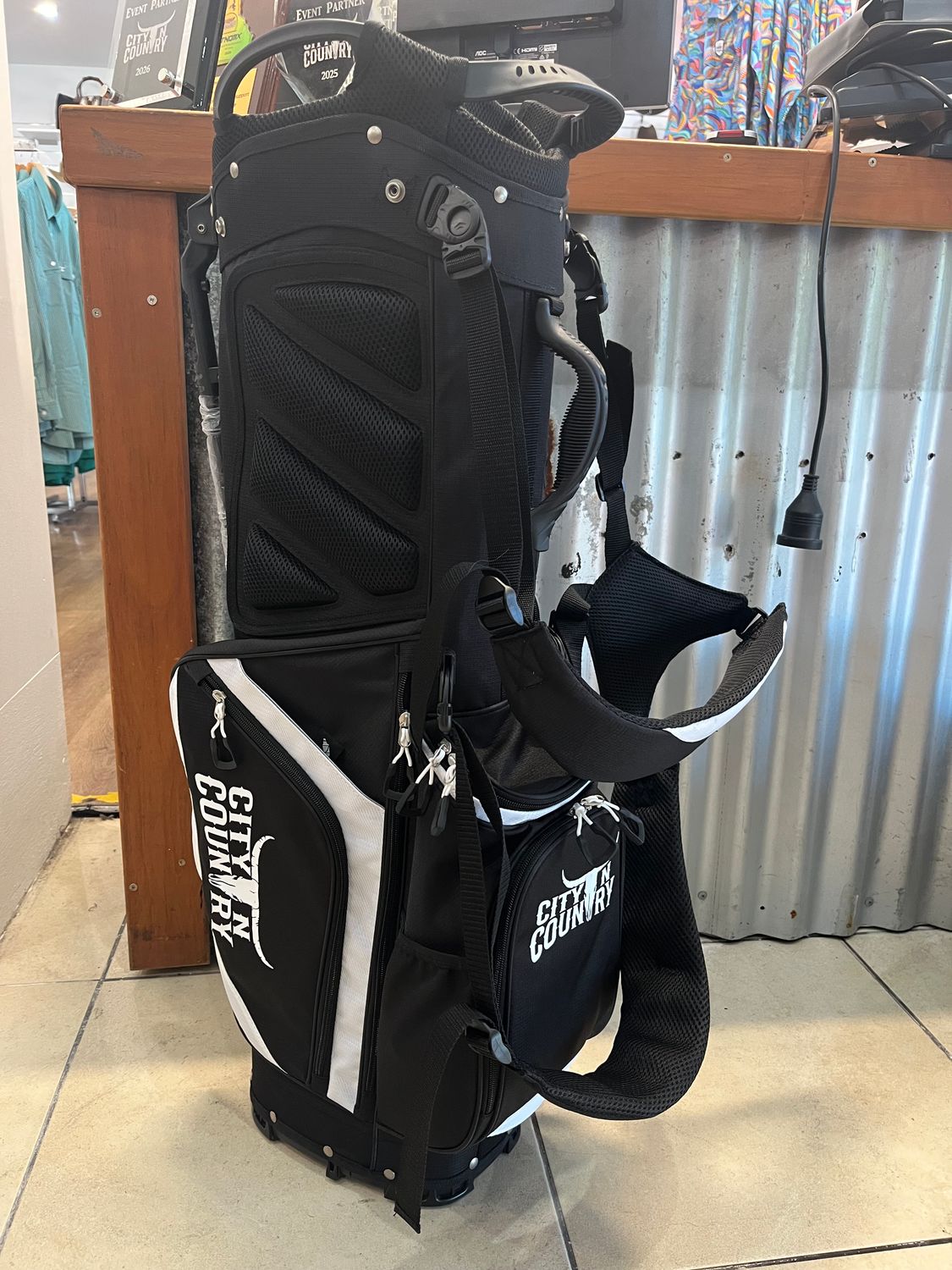 City N Country Golf Bag Black White
