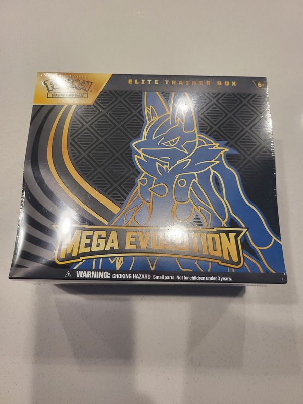 PKM Mega Evolution Lucario ETB