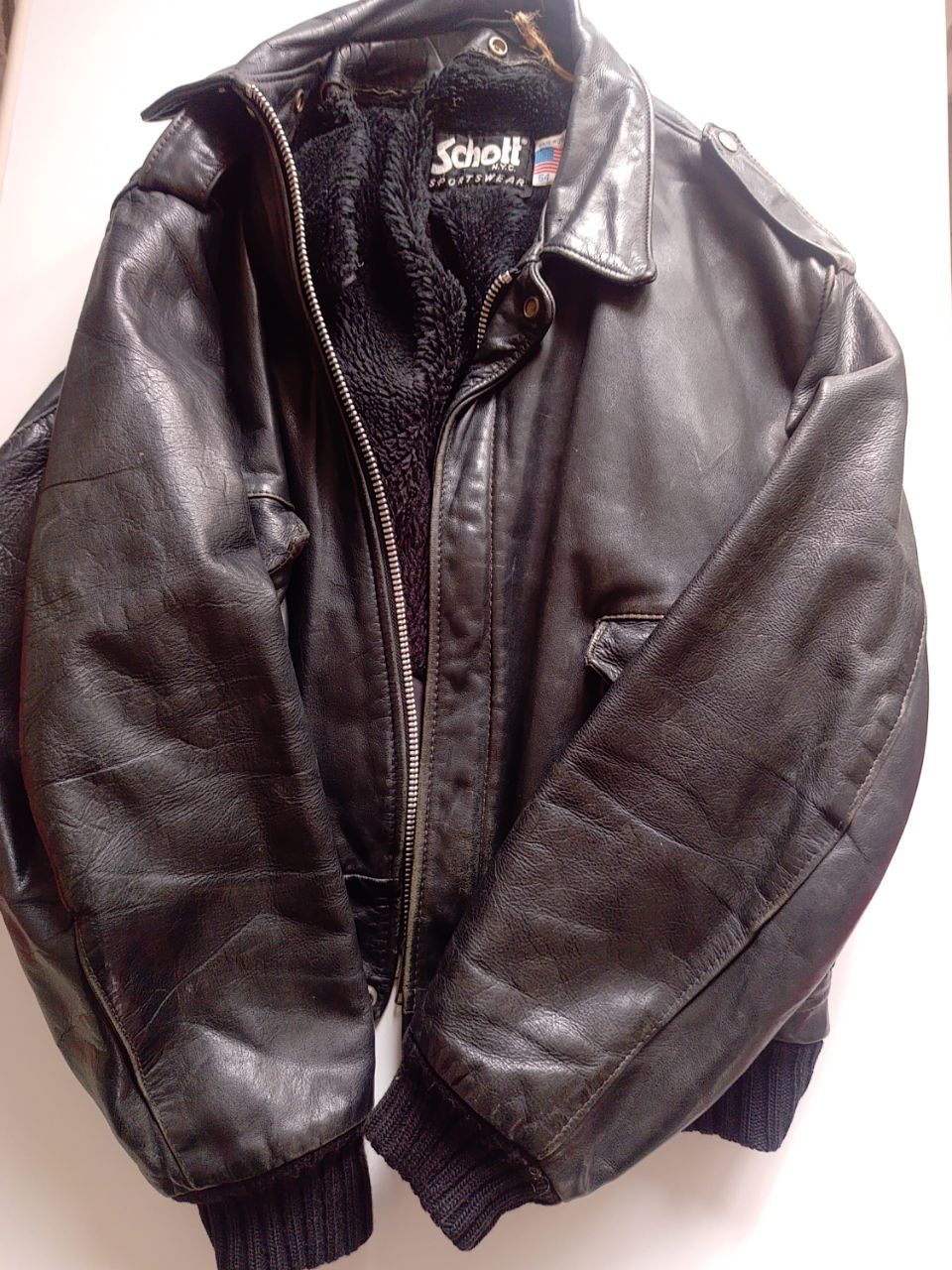 GIUBBOTTO IN PELLE SCHOTT