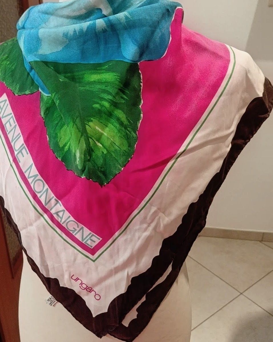 FOULARD EMANUEL UNGARO