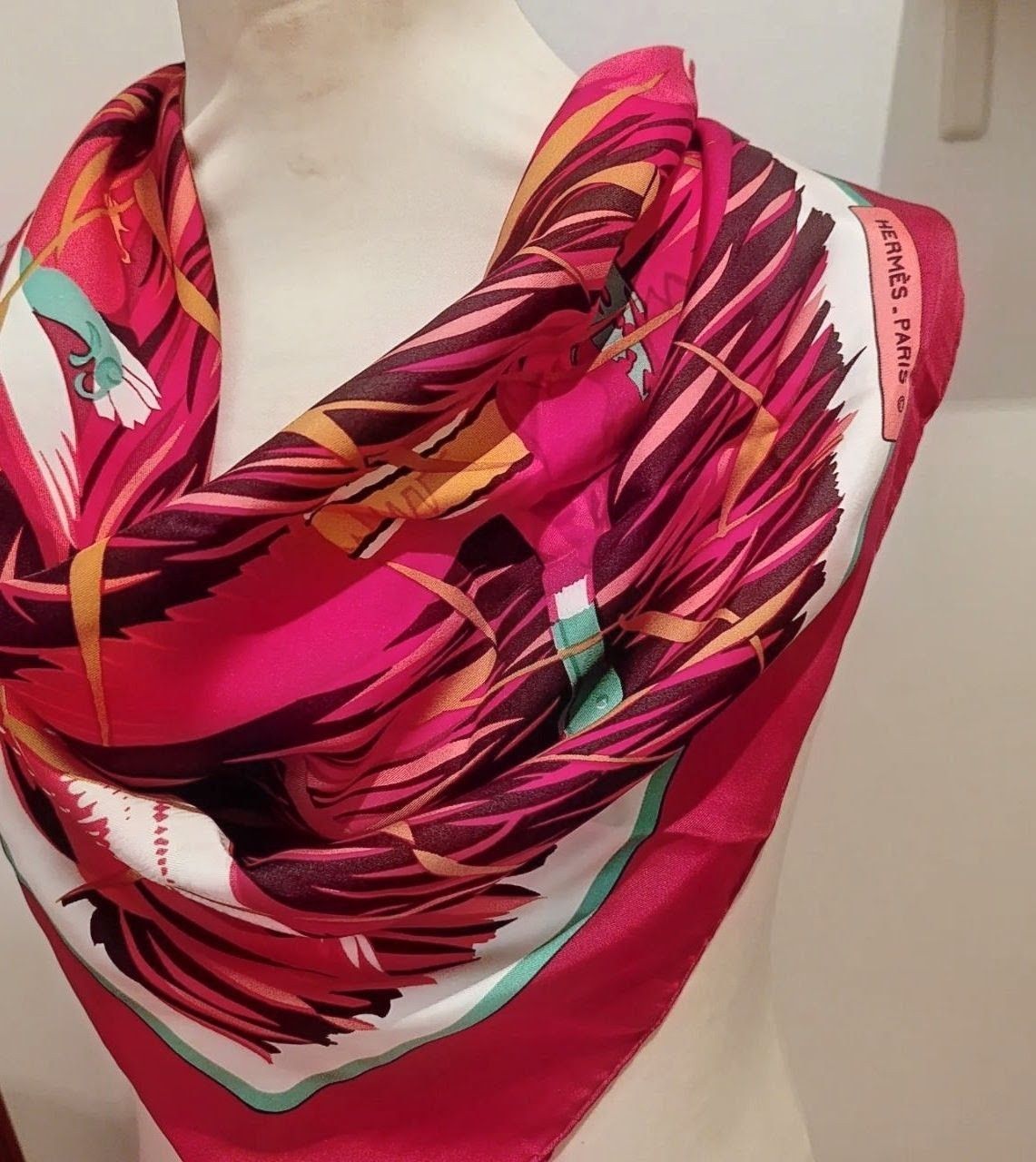 FOULARD HERMES "COLS VERTS"