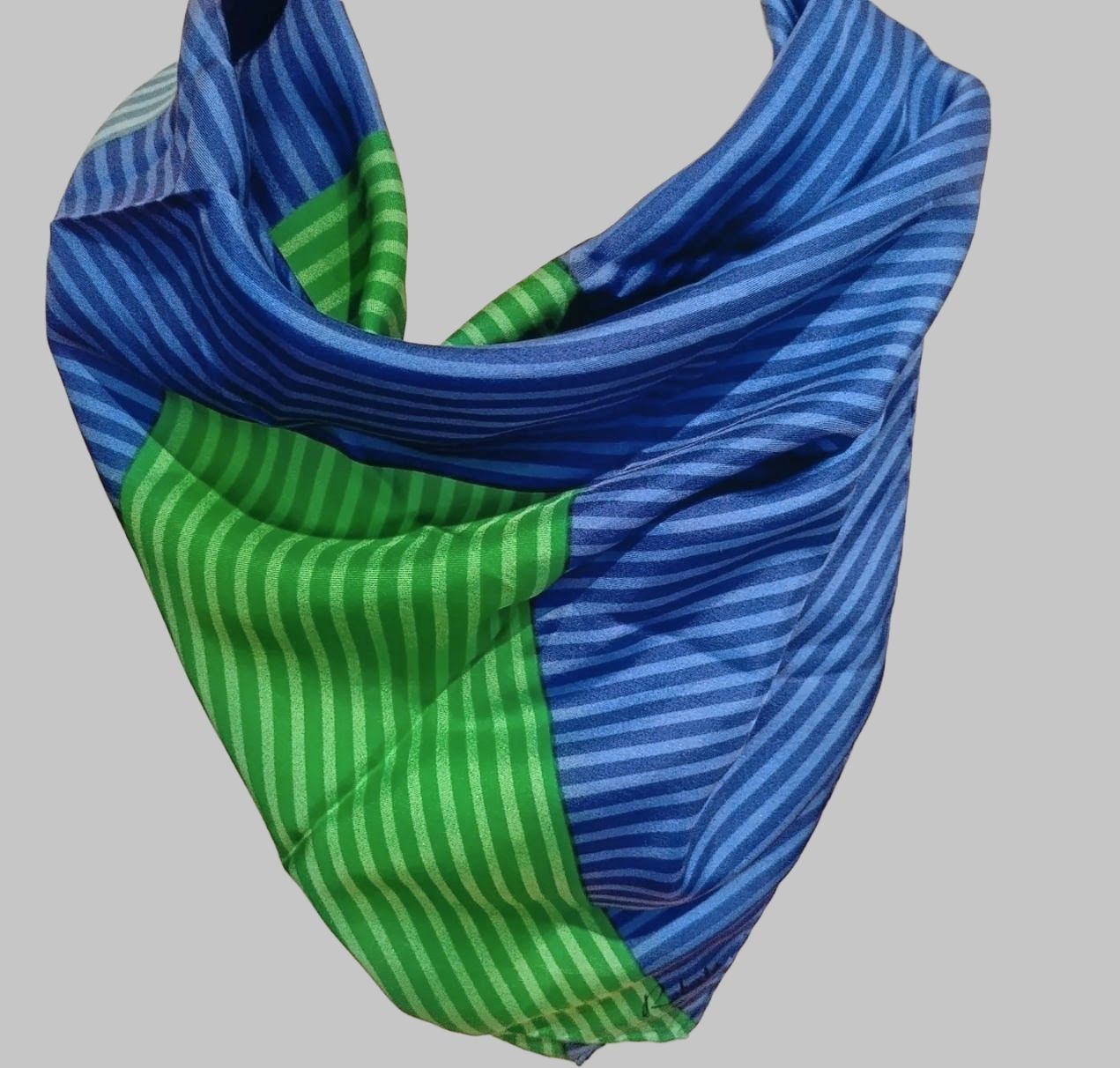 FOULARD ROBERTA DI CAMERINO FOULARD ROBERTA DI CAMERINO