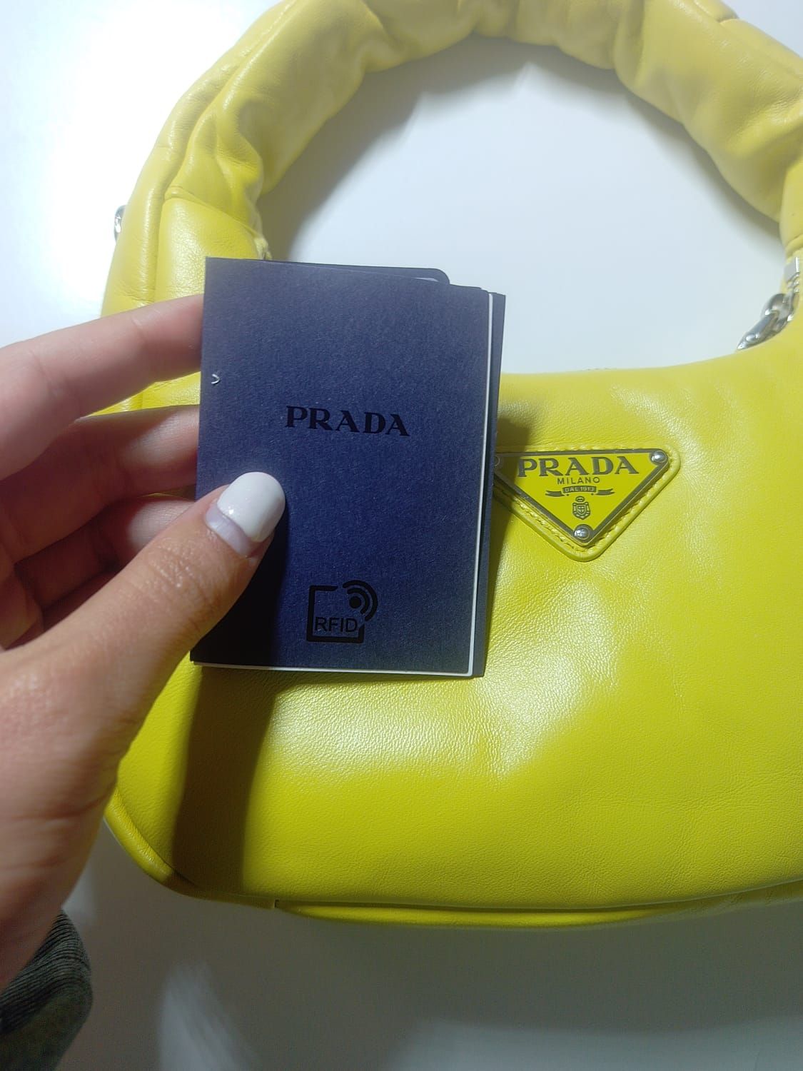BORSA PRADA BAGUETTE SOFT