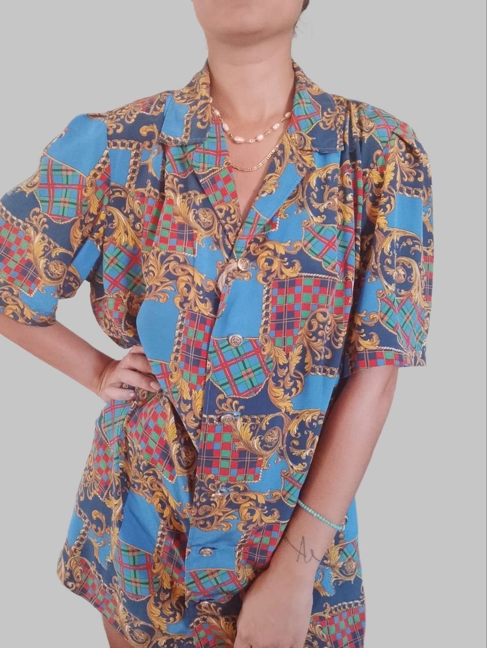 CAMICIA TIPO VERSACE A MANICHE CORTE CAMICIA TIPO VERSACE A MANICHE CORTE