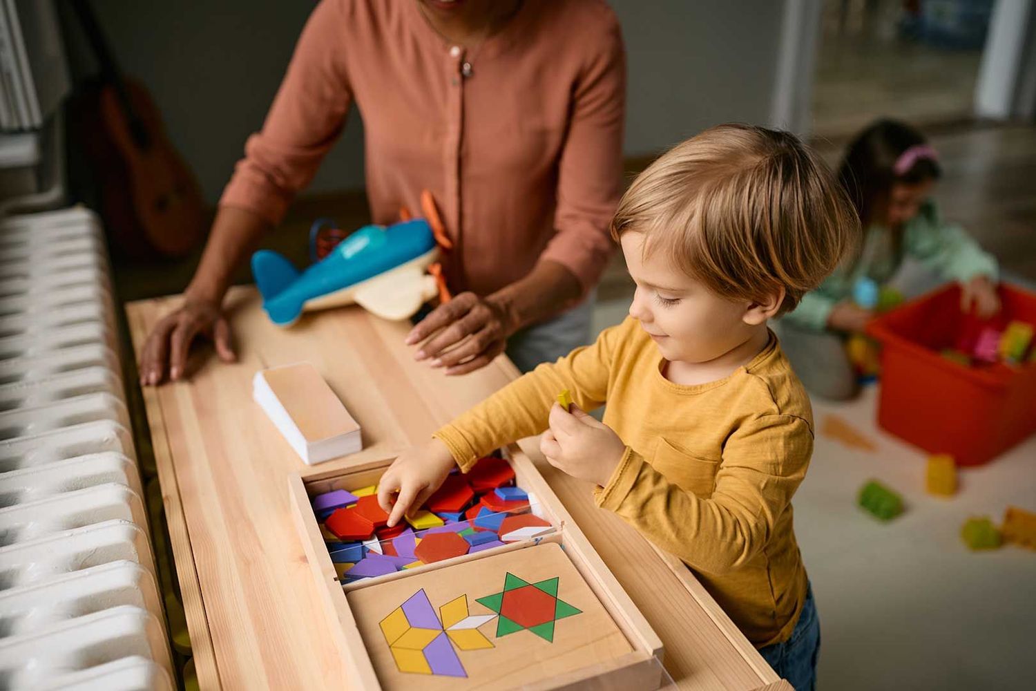 The child has a mind able to absorb knowledge. He has the power to teach himself. The child has a mind able to absorb knowledge. He has the power to teach himself.