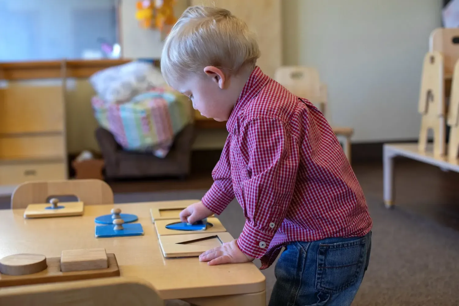 Children have an absorbent mind.
