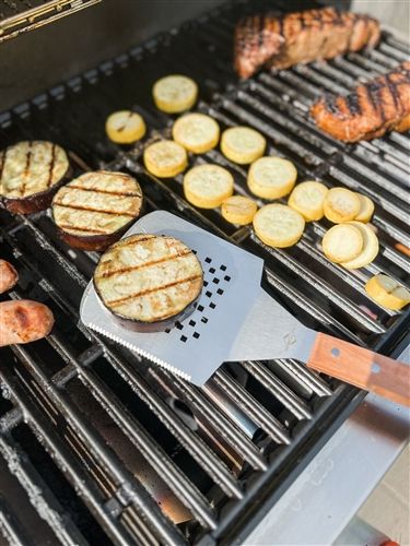 Texas BBQ Turner