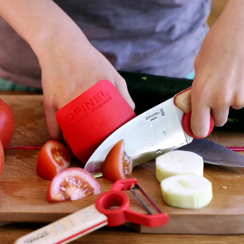 Le Petit Chef 3-pc w/peeler Red