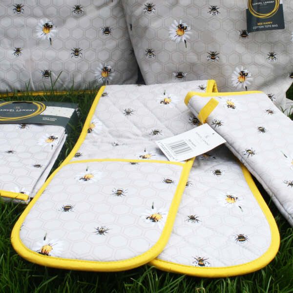 Bee Happy Double Oven Glove