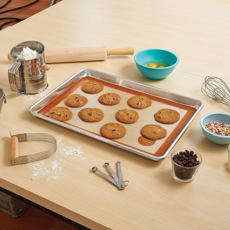 3-Cup Crank Sifter