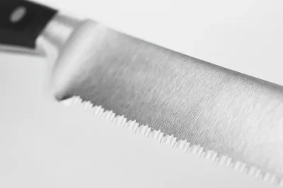 Classic 9" Bread Double Serration Knife