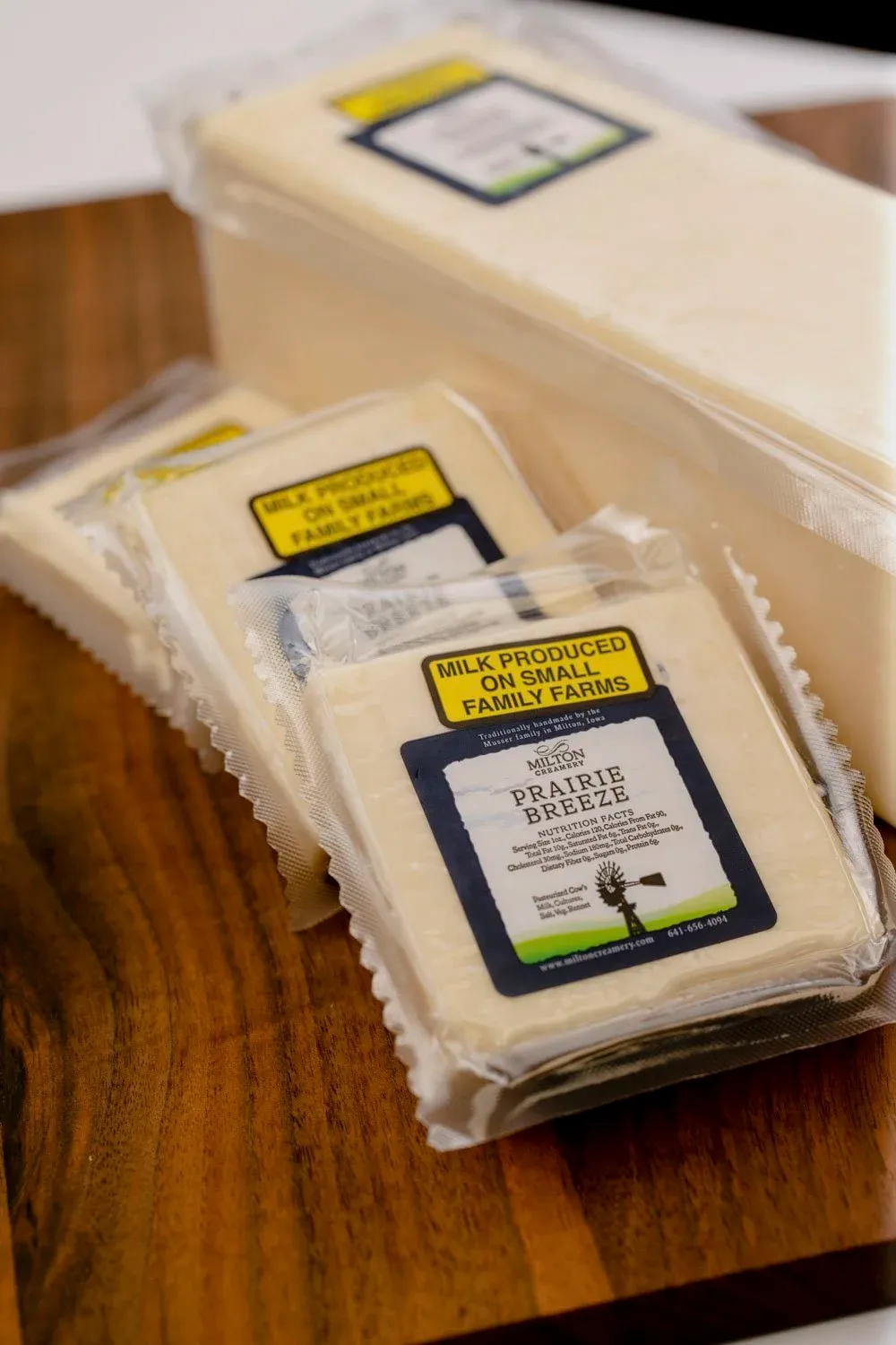 Prairie Breeze Cheddar 200G