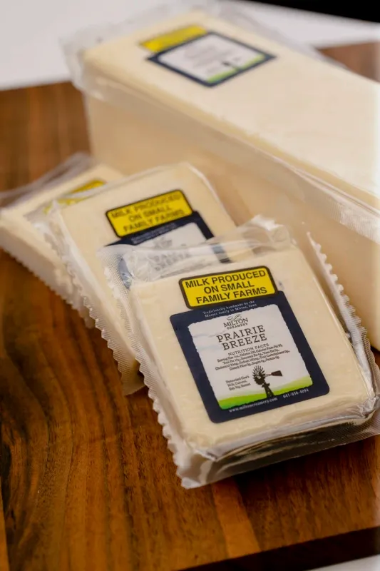 Prairie Breeze Cheddar 200G