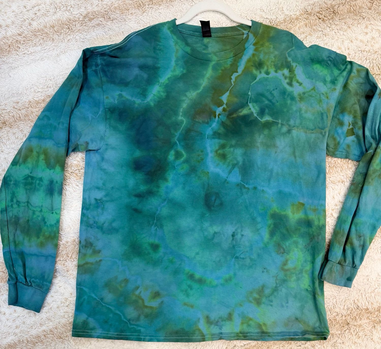 Long Sleeve Size Large