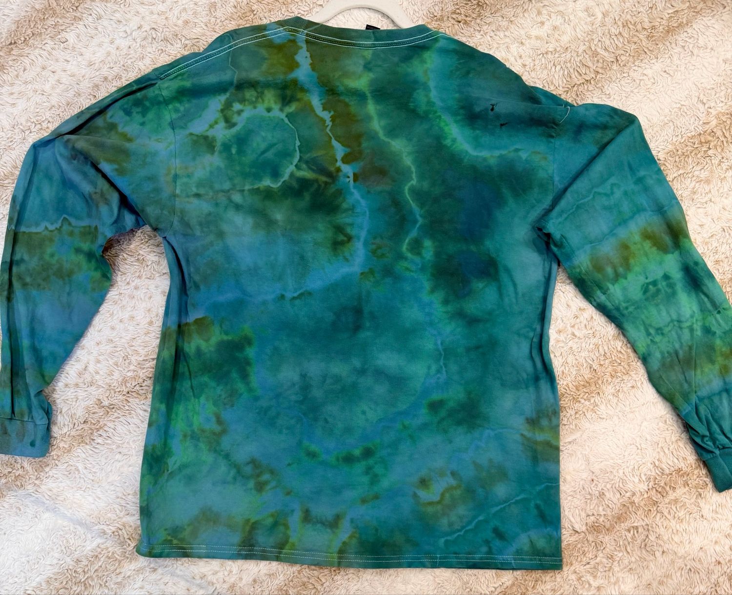 Long Sleeve Size Large