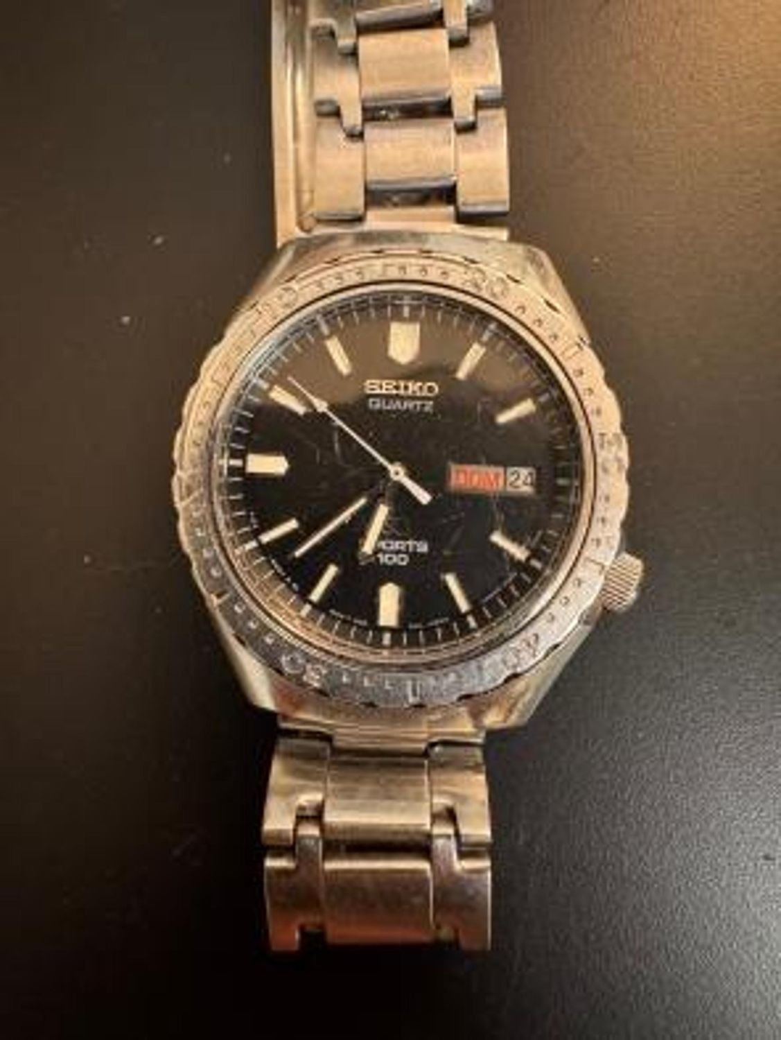 Ice Crystal Tone Dial Premium Wristwatch