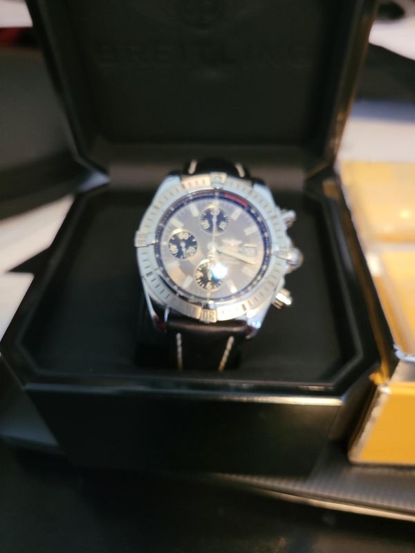 Frost Breeze Blue Dial Contemporary Wristwatch