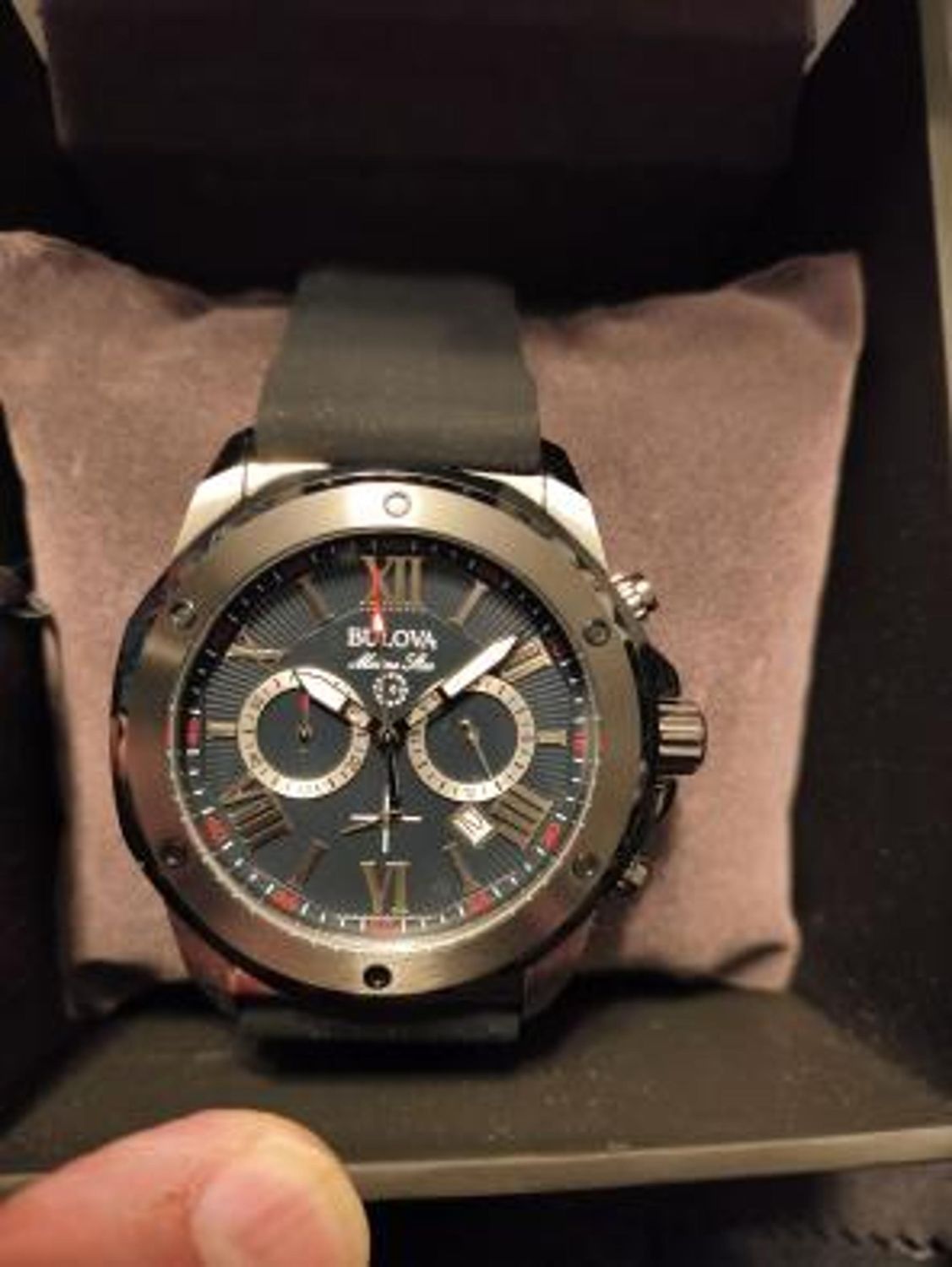 Matte Obsidian Case Minimal Round Watch