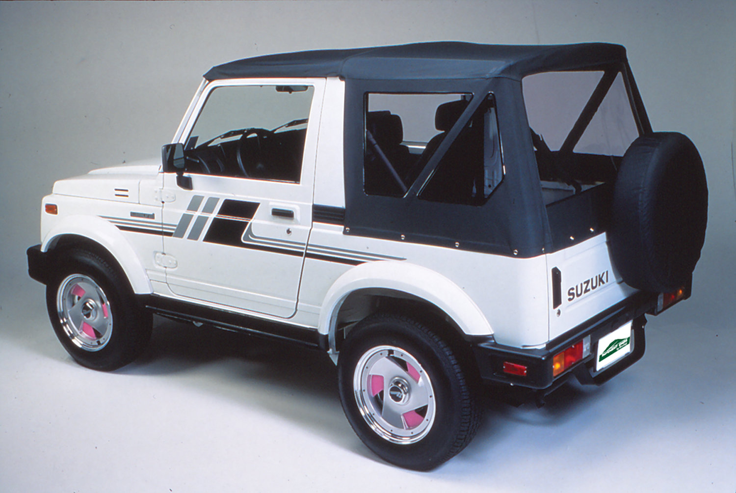 Pavement Ends by Bestop 51133-52 White Denim Replay Replacement Soft Top Clear Windows; No door skins included for 1987-1995 Suzuki Samurai 