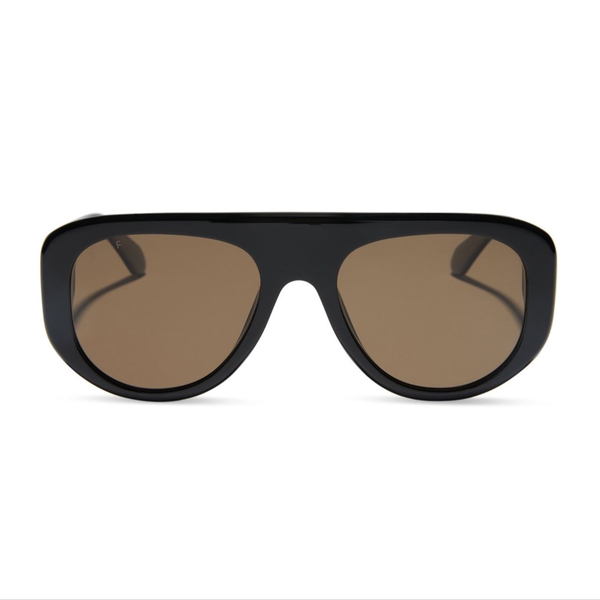 EYEWEAR
