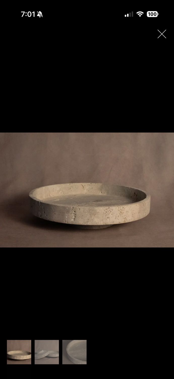 Signature pedestal Bowl - Travertine