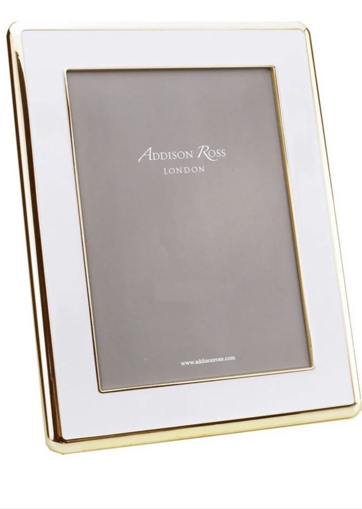 White and Gold Frame 4x6