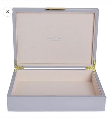 Box Chiffon &amp; Gold 8x11