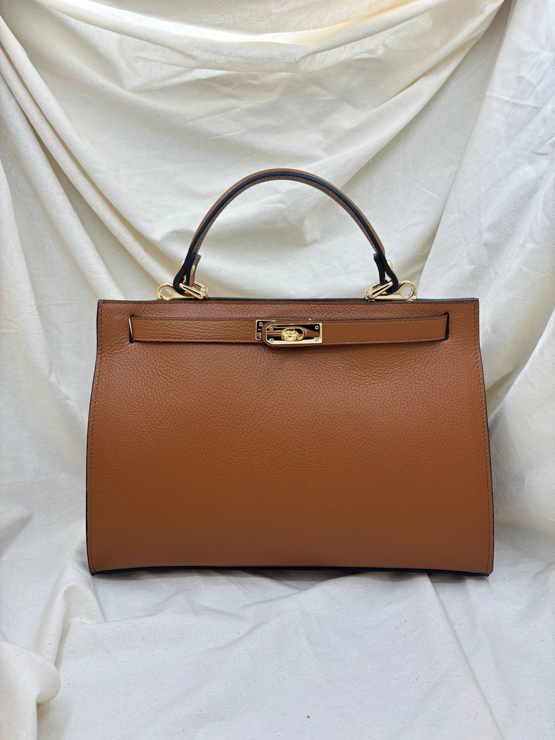 Large genuine leather handbag with shoulder strap, Colore: Marrone