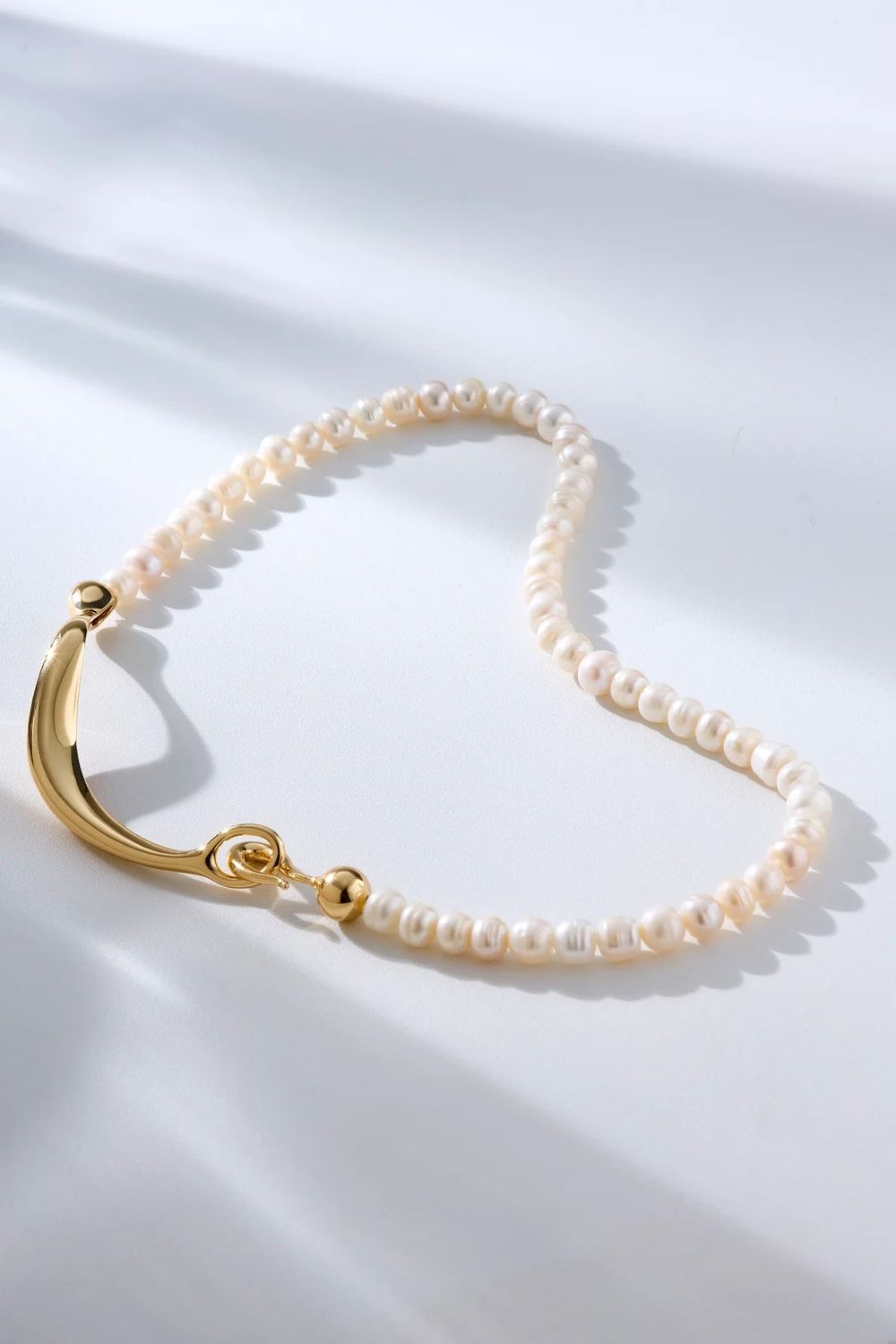 Nerea Necklace Gold