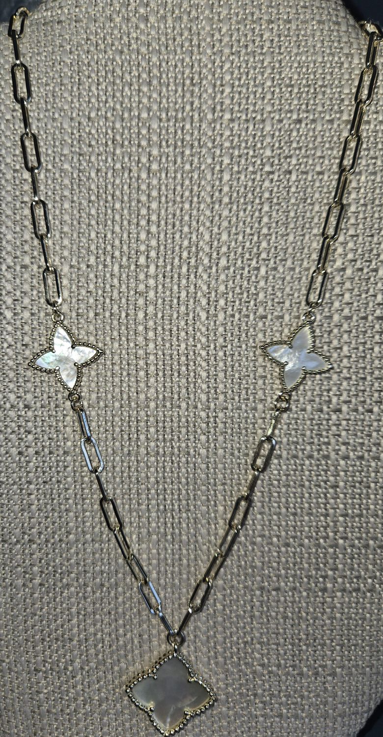 Mother of Pearl Quatrefoil-Clover-Layered Gold Necklace