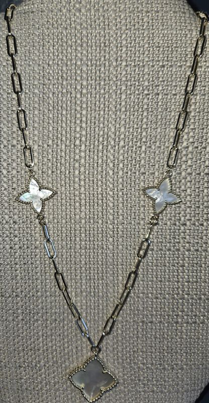 Mother of Pearl Quatrefoil-Clover-Layered Gold Necklace