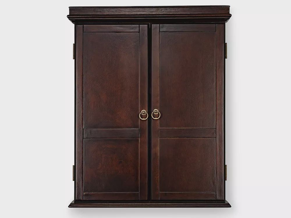 Classic Dartboard Cabinet