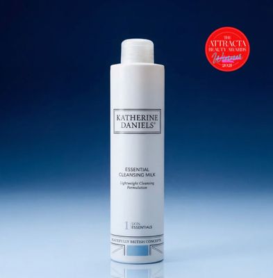 Essential Cleansing Milk Refill 200ml