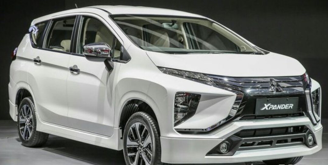 Mitsubishi Xpander GT Top Model 5-7 Seats+ Luxury Infant or Toddler Car Seat. (3 days 2125 baht per night, 4-9 days 1875 per night, 10 days and more 1650 baht per night).