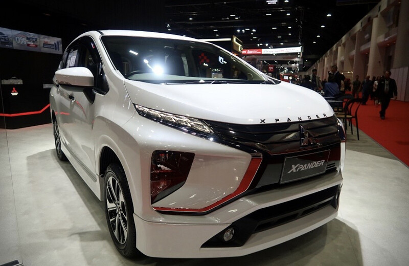 Mitsubishi Xpander GT Top Model 5-7 Seats+ Luxury Infant or Toddler Car Seat. (3 days 2125 baht per night, 4-9 days 1875 per night, 10 days and more 1650 baht per night).