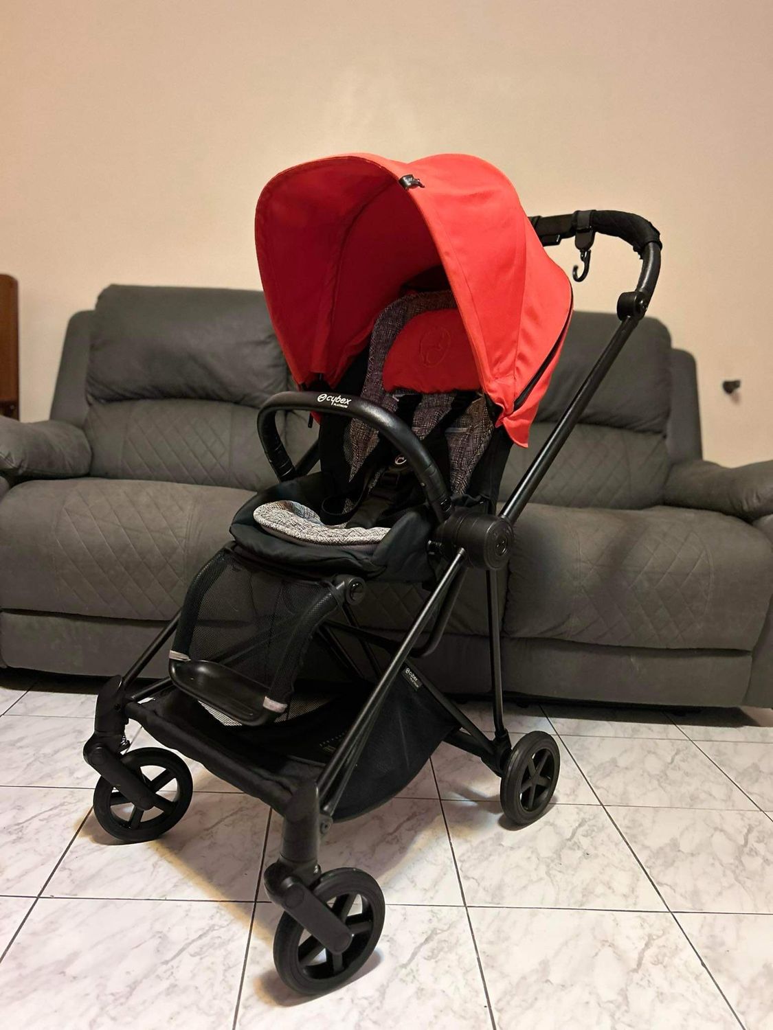 Cybex Iris ,Cybex Mios (up to 25 kg) or Icoo Pluto(up to 45 kg) Luxury Stroller