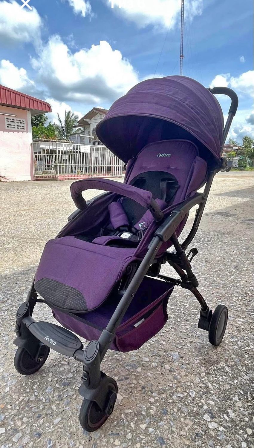 Light Stroller – Order online – Phuket Baby Rentals