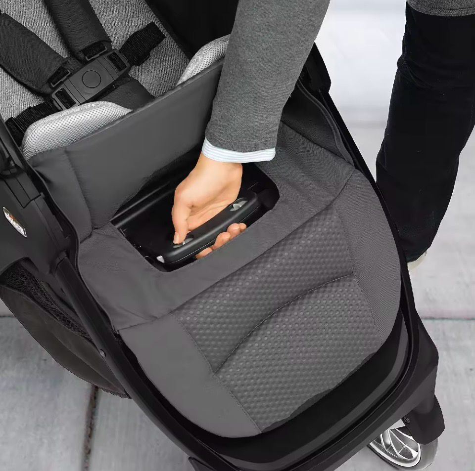 Chicco Bravo ,Oyster Max or Nuna Luxury Stroller 