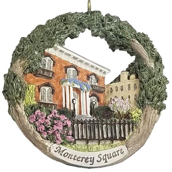 AmeriScape Ornament Savannah, Georgia Monterey Square