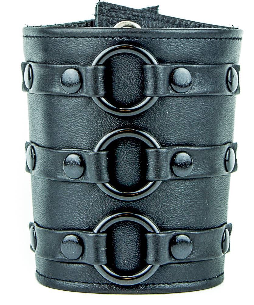 FB107  3 RING SHORT GAUNTLET STYLE BRACELET
