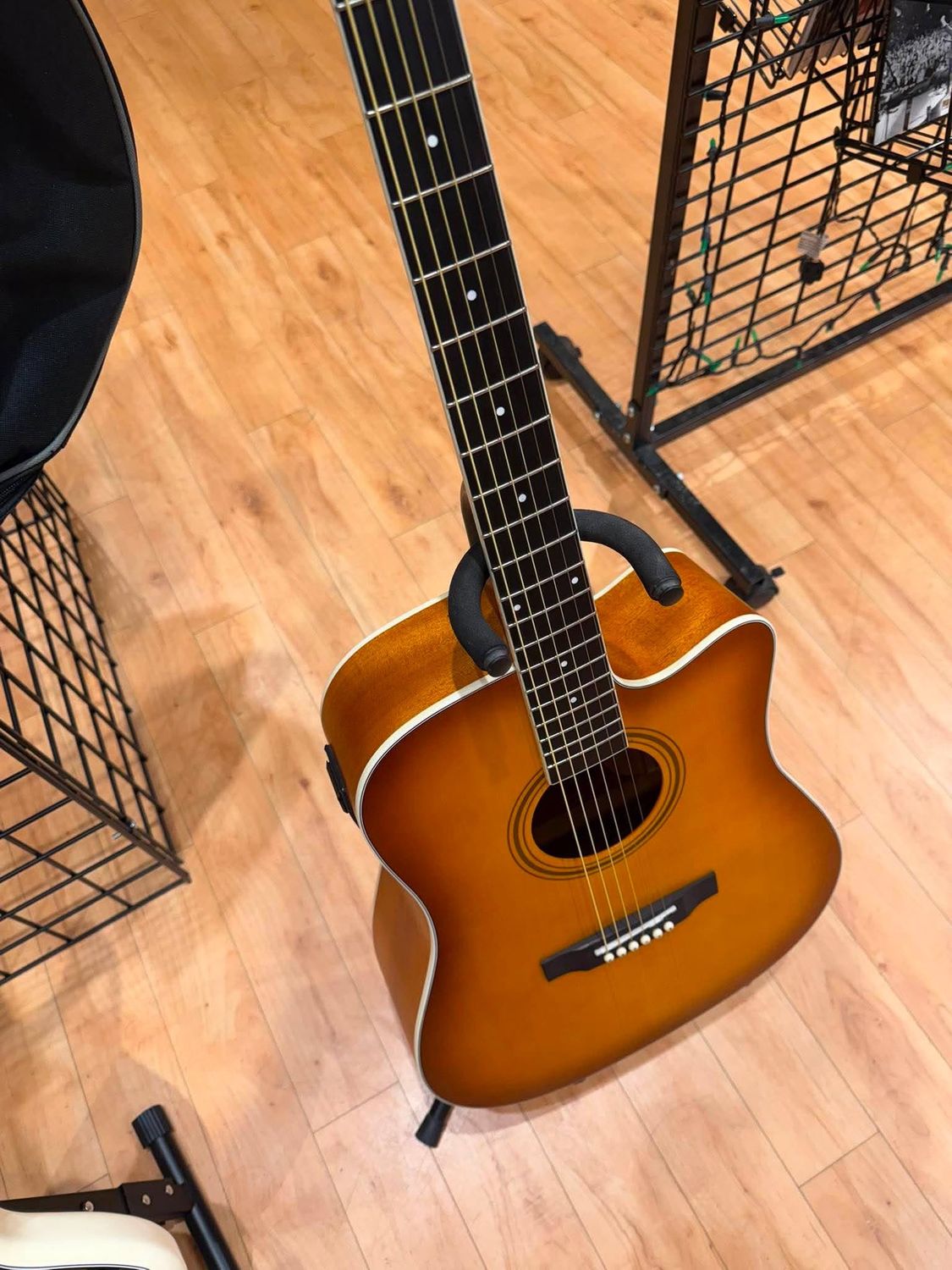 NGW D10CEEB