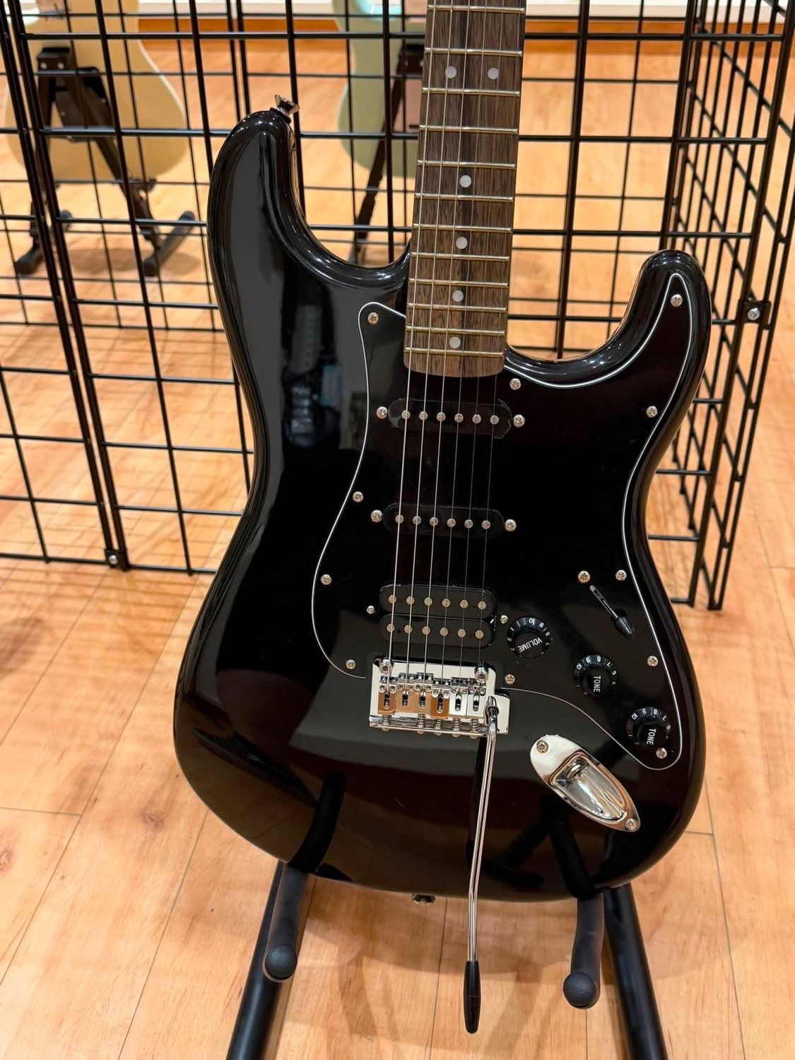 Black Affinity Strat