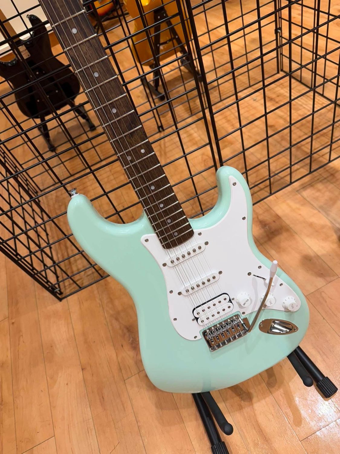 Squier Sonic Strat