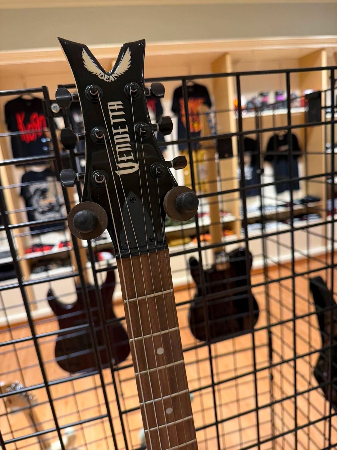 Vendetta XM - Satin Natural