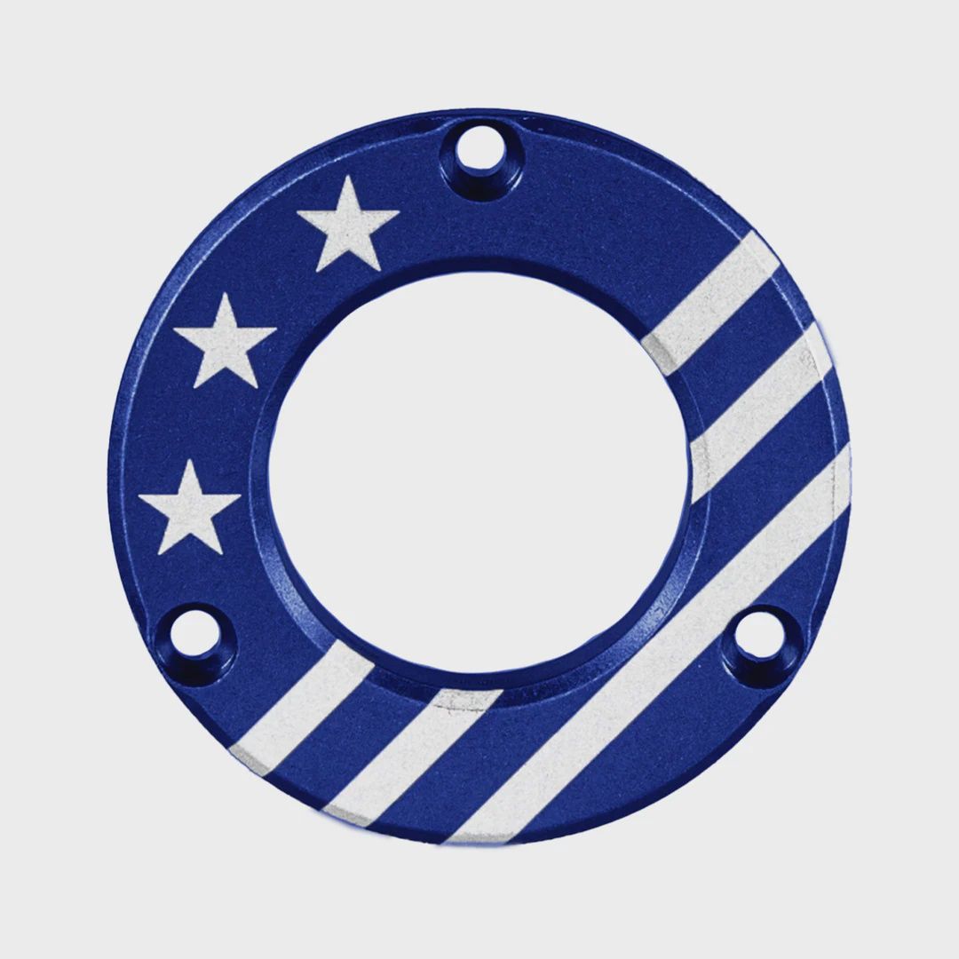 AXCEL DRIVER HUBCAP ENGRAVED, COLOR: BLUE USA