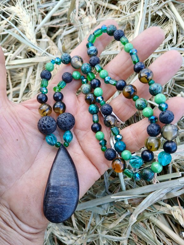 SPIRIT HORSE LOVE talisman hand-carved HORSE HOOF heart - follow your heart- power- strength- lava  and dragons veins, SHUNGITE beads with African Turquoise and Glass