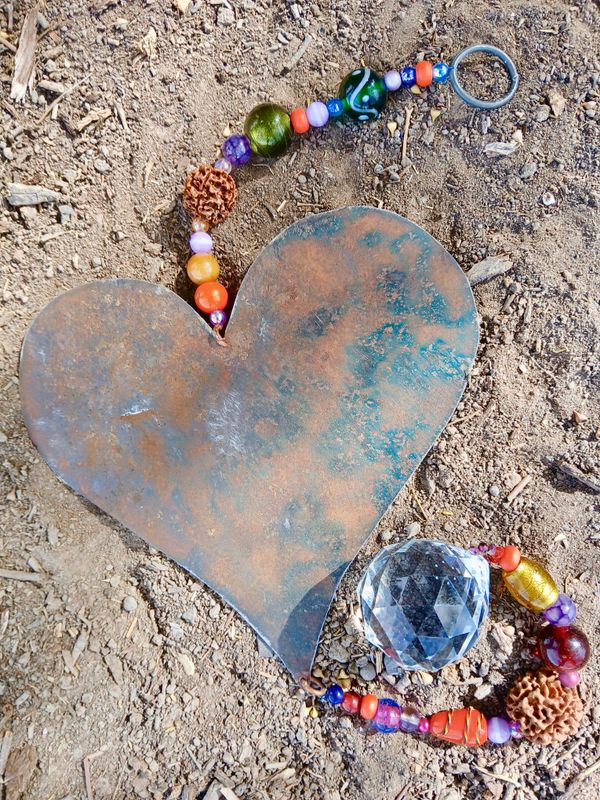 QUANDONG Blessings LOVE sun catcher with recycled metal heart - fill your life with rainbow sparkles