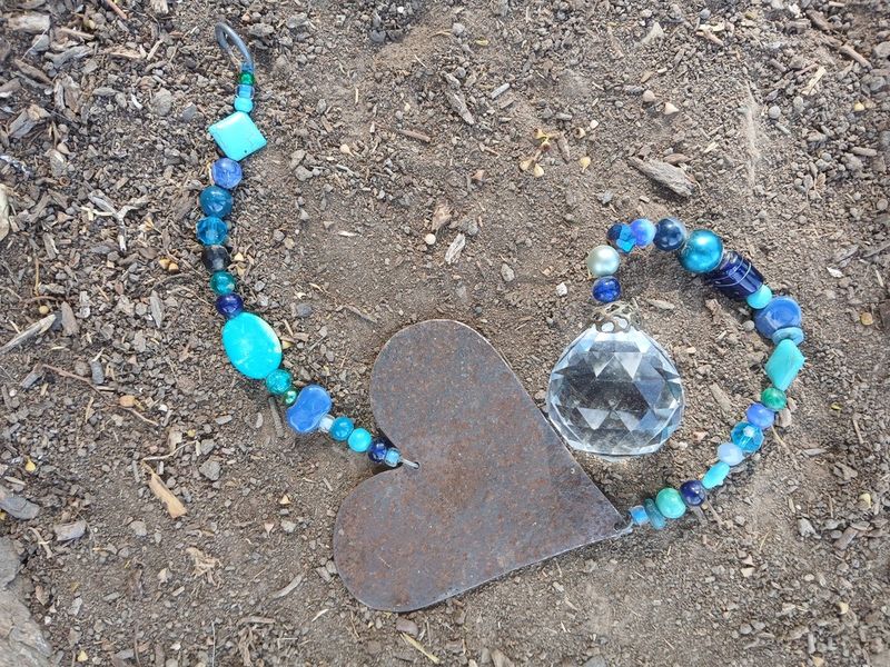 BLUEBELL LOVE sun catcher with recycled metal heart - fill your life with rainbow sparkles